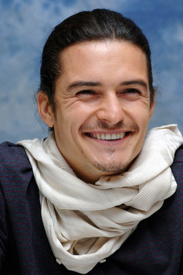 Orlando Bloom Poster 2403884