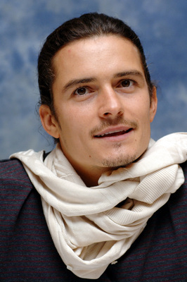 Orlando Bloom Poster 2403892