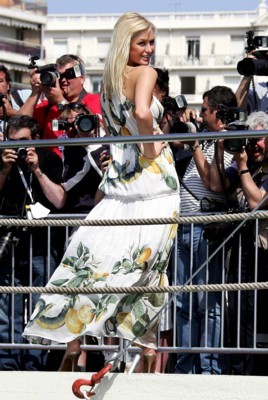 Paris Hilton Poster 1250328