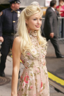 Paris Hilton Poster 1250350
