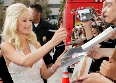 Paris Hilton Poster 1250411