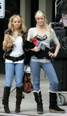 Paris Hilton Poster 1329300