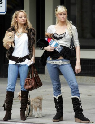 Paris Hilton Poster 1329301