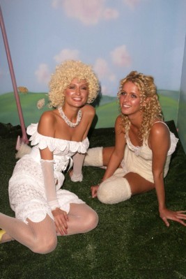 Paris Hilton Poster 1361874