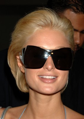 Paris Hilton Poster 1361902