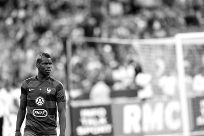Paul Pogba Poster 3329333