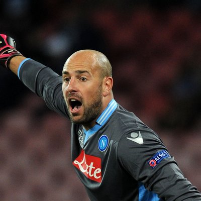 Pepe Reina Poster 2383099