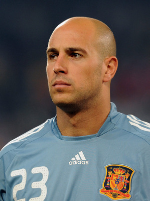 Pepe Reina Poster 2383106