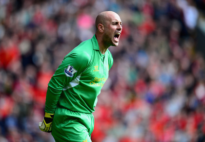 Pepe Reina Poster 2383111