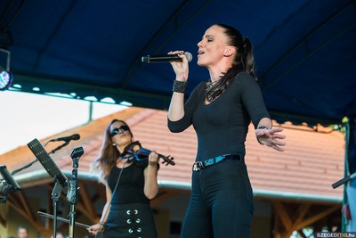 Peter Szabo Szilvia Poster 3066402