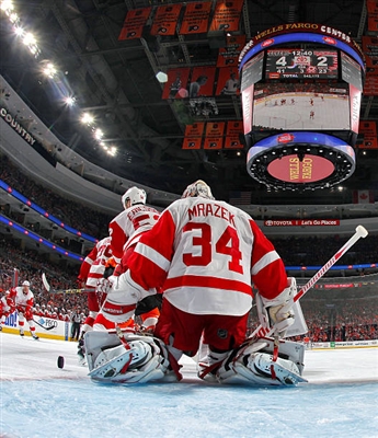 Petr Mrazek Poster 3567713