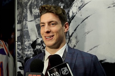 Pierre-Luc Dubois Poster 3558344