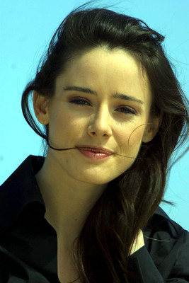 Pilar Lopez de Ayala Poster 2086801