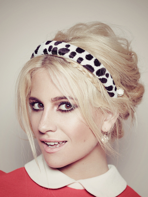 Pixie Lott Poster 2375500