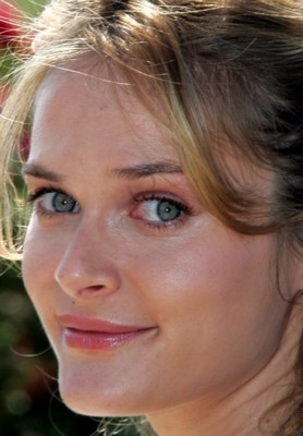 Rachel Blanchard Poster 1250467