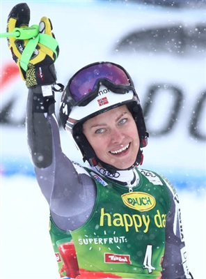 Ragnhild Mowinckel Poster 3637729