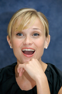 Reese Witherspoon Poster 2237409