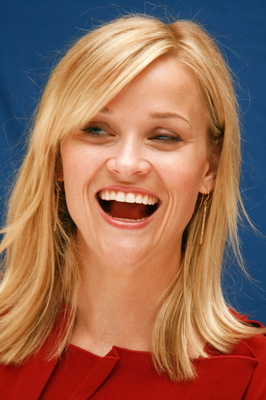 Reese Witherspoon Poster 2244357