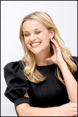 Reese Witherspoon Poster 2288085