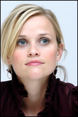 Reese Witherspoon Poster 2288092