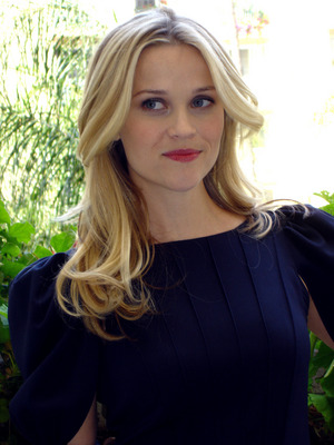 Reese Witherspoon Poster 2288093