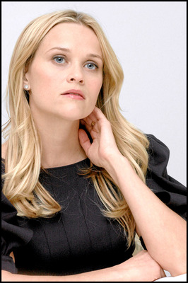 Reese Witherspoon Poster 2288097