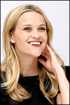 Reese Witherspoon Poster 2288099