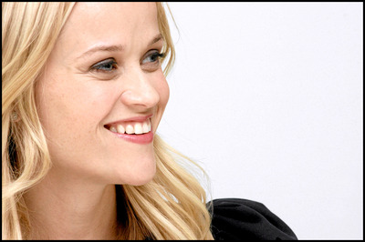 Reese Witherspoon Poster 2288117