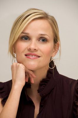 Reese Witherspoon Poster 2410487