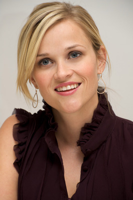 Reese Witherspoon Poster 2410489