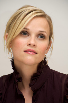 Reese Witherspoon Poster 2410496