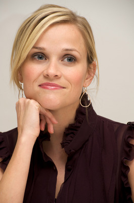 Reese Witherspoon Poster 2410497