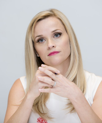 Reese Witherspoon Poster 2453270