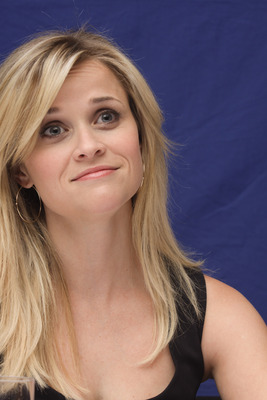 Reese Witherspoon Poster 2453296