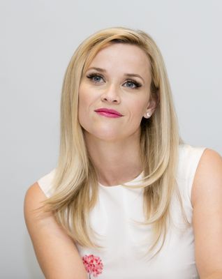 Reese Witherspoon Poster 2453326
