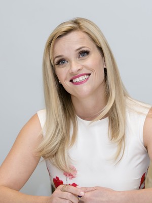 Reese Witherspoon Poster 2453327