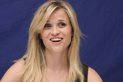 Reese Witherspoon Poster 2453328