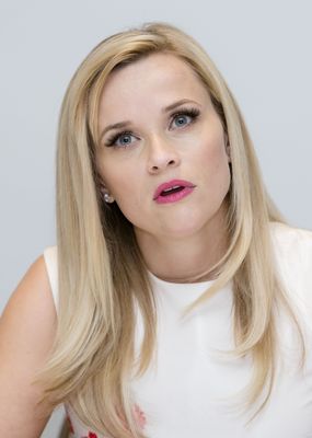 Reese Witherspoon Poster 2453346