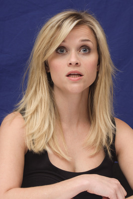 Reese Witherspoon Poster 2453348