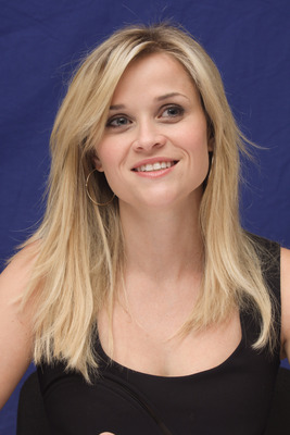 Reese Witherspoon Poster 2453357