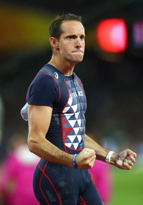 Renaud Lavillenie Poster 3610739