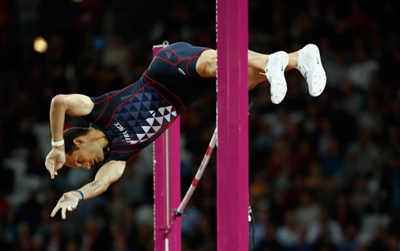 Renaud Lavillenie Poster 3610745