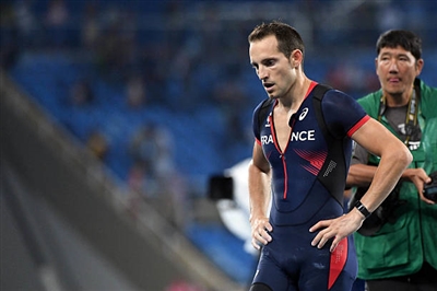Renaud Lavillenie Poster 3610763
