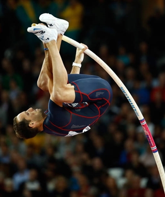Renaud Lavillenie Poster 3610812