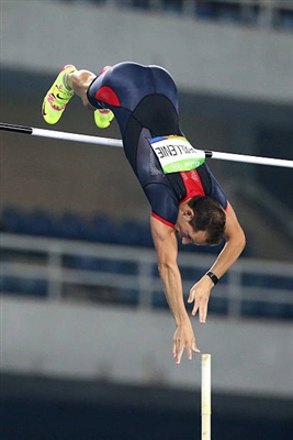 Renaud Lavillenie Poster 3610834