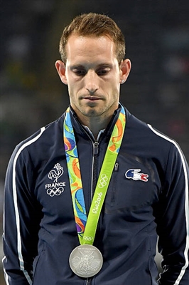 Renaud Lavillenie Poster 3610837