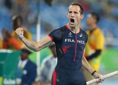 Renaud Lavillenie Poster 3610852