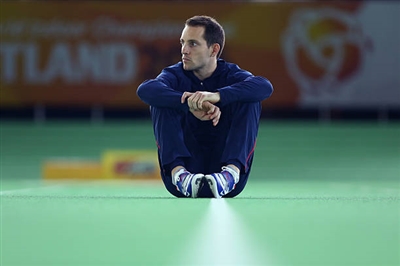 Renaud Lavillenie Poster 3610863