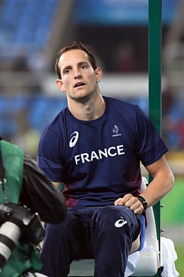 Renaud Lavillenie Poster 3610883