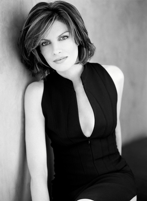 Rene Russo Poster 3657632